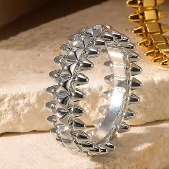 CLASH DE SILVER RING - Picture 3 of 10